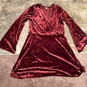 xl velvet mossino dress